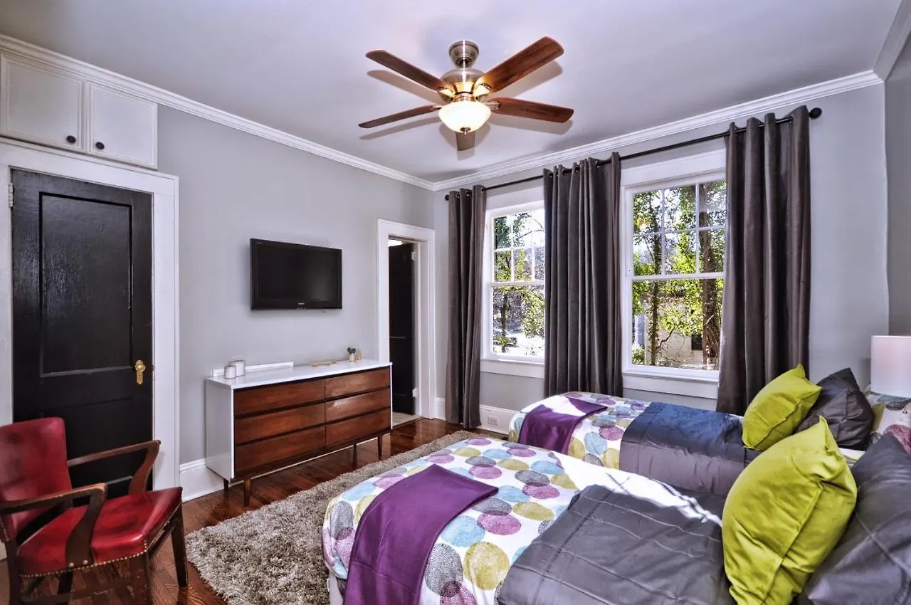 Appartement The Home Collection Clt: 500 Queens Charlotte Verenigde Staten