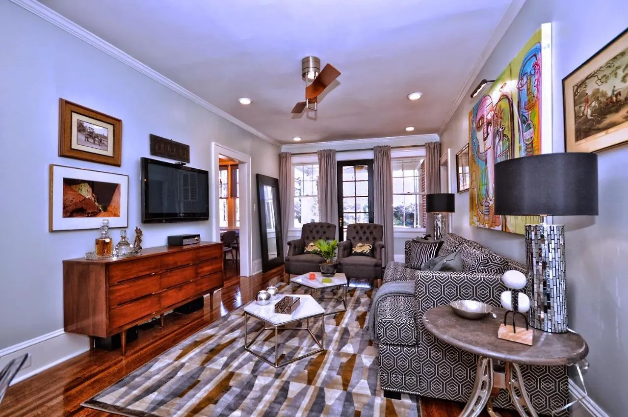 The Home Collection Clt: 500 Queens Charlotte Lejlighed